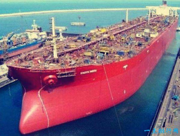 世界上最大的货船载重56万吨却依旧被肢解