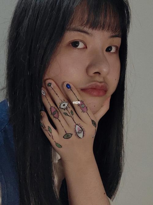 张子枫同款手指彩绘_彩绘_颜料_张子枫同款_美妆_彩妆