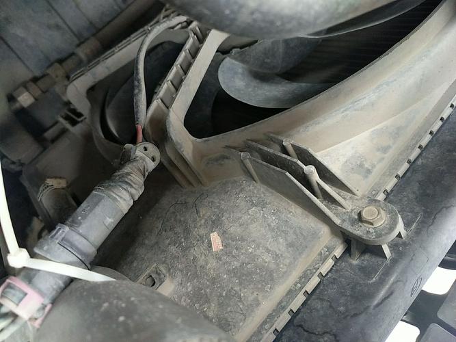 长安商用 欧诺 2012款 1.5l标准型