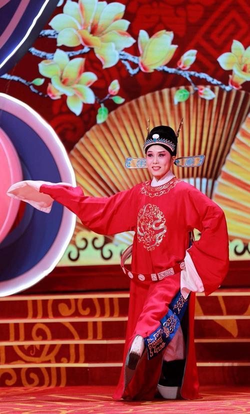 面对面 | "女驸马"吴琼:不管我多大,都愿意不停地"摔打"自己