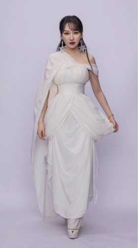 萨顶顶新风格诠释《冰糖炖雪梨》片尾曲《当遇见你》