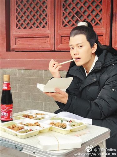 霸气的广平王任嘉伦其实是个恐高心软的男子