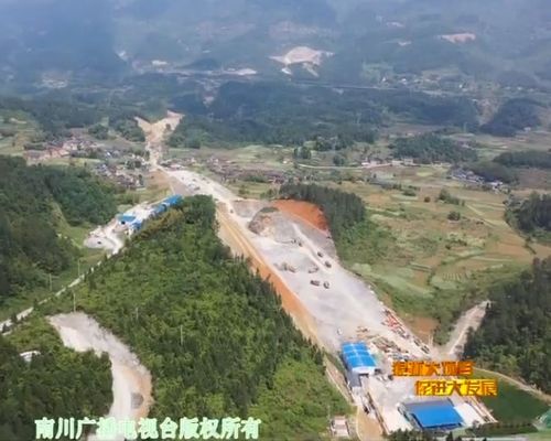 重庆至湖南的交通主干道扩能项目,4月中旬,总投资640亿的渝湘复线高速