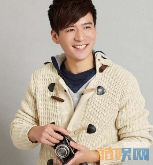 毛林林情感经历 毛林林绯闻男友魏千翔写真