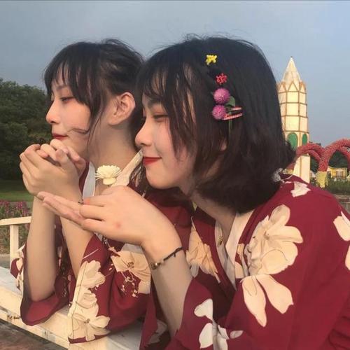 治愈系可爱女生闺蜜头像