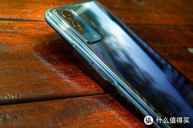 vivoy53s详细体验不到2千元可以拥有的高颜值大电池5g机