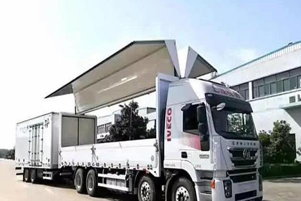 117m06超大容积红岩中置轴货运列车实力助阵618