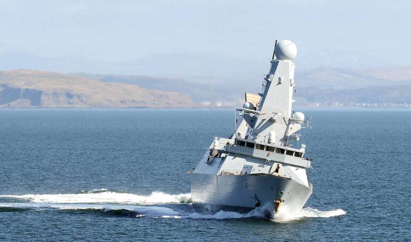 英国45型驱逐舰"钻石"号