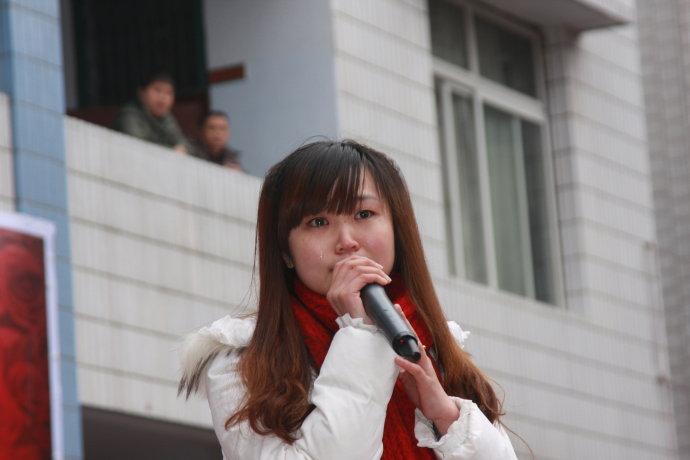 感恩教育走进南充人民南路小学!