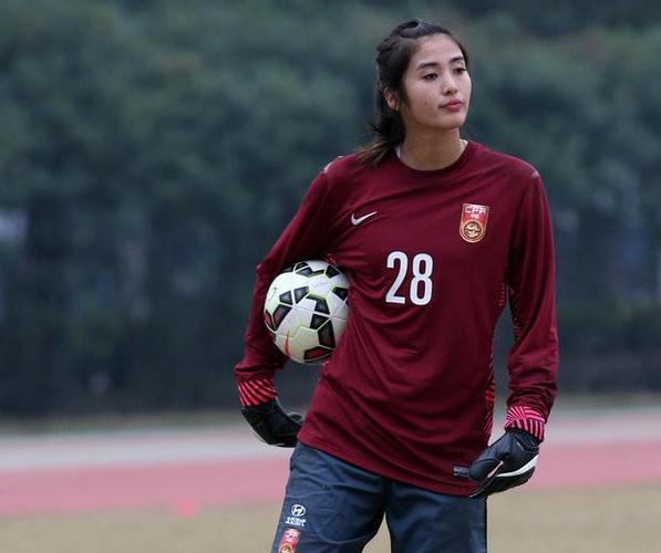 赵丽娜,中国女足第一美女,拥有绝佳的身材,至今没有找到真爱