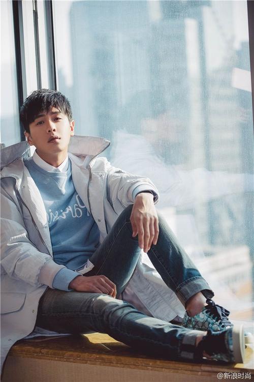 张若昀-花瓣网|陪你做生活的设计师 | 军装男神张若昀