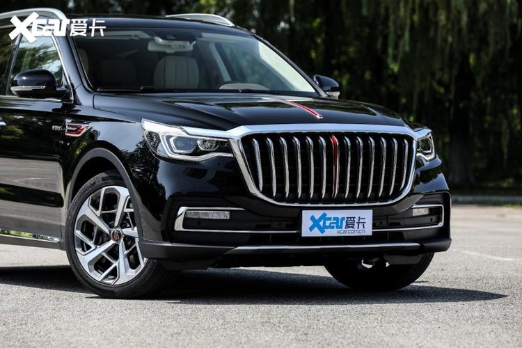 优化细节配置下放实拍新款一汽红旗hs7