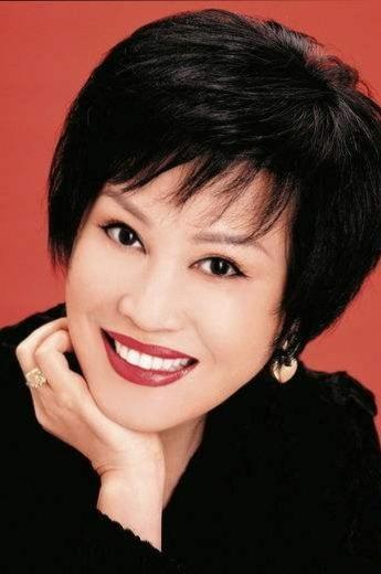 靳羽西华裔水仙花公主美妆大v见了都要毕恭毕敬