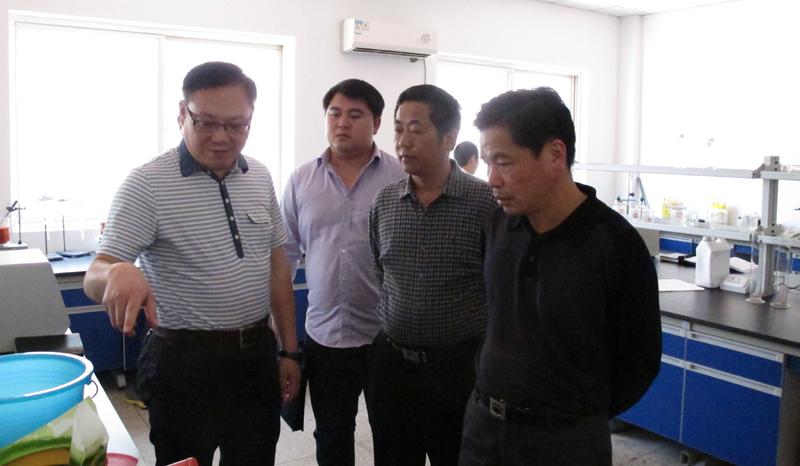 南昌市市委农工部副部长张晓方一行到国亿公司参观考察