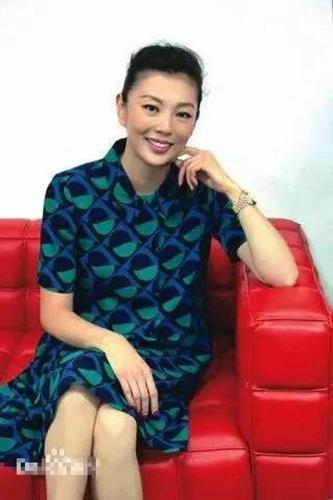 杨天真龙丹妮曾嘉虽然常被骂但比我们都有钱