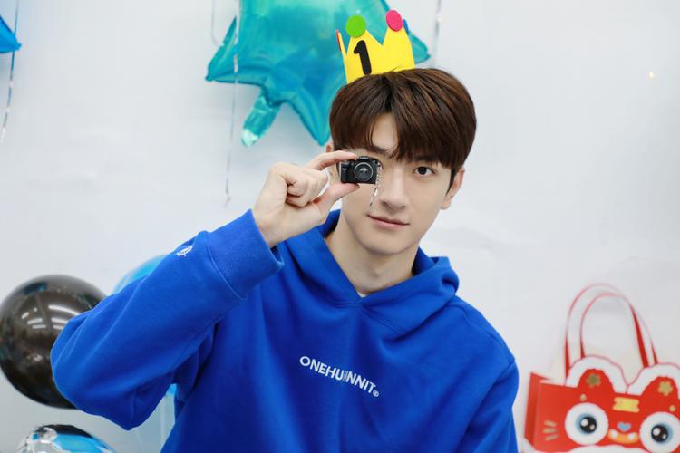 林一分享生日花絮vlog弟弟好可爱呀一直开心快乐呀