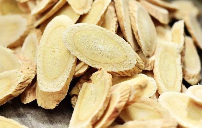 黄芪的功效与主治,黄芪泡水一次放多少克