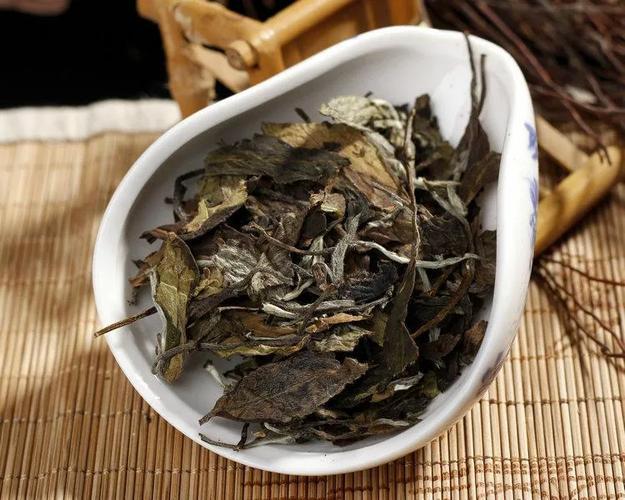 白茶寿眉茶饼多少钱一个?