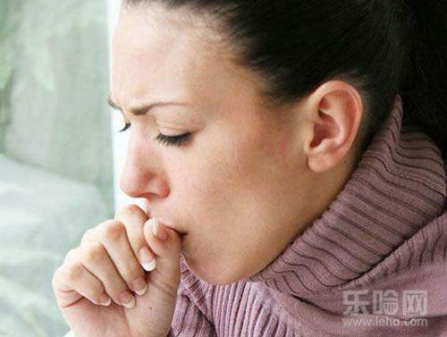 胸痛咳嗽喉咙痒的原因