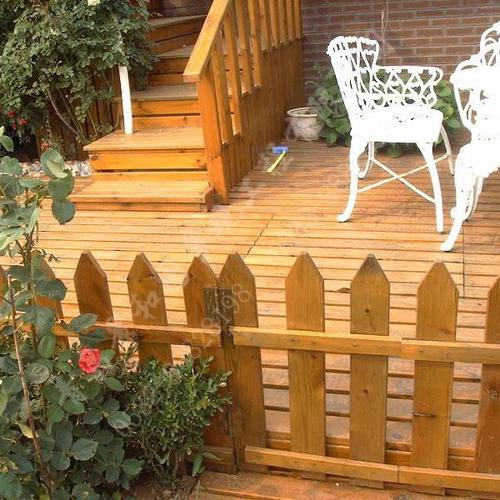 青岛防腐木栏杆木栅栏围栏