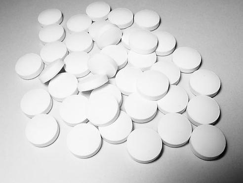 "头孢加酒,120拉走",同样这几种药也危险!