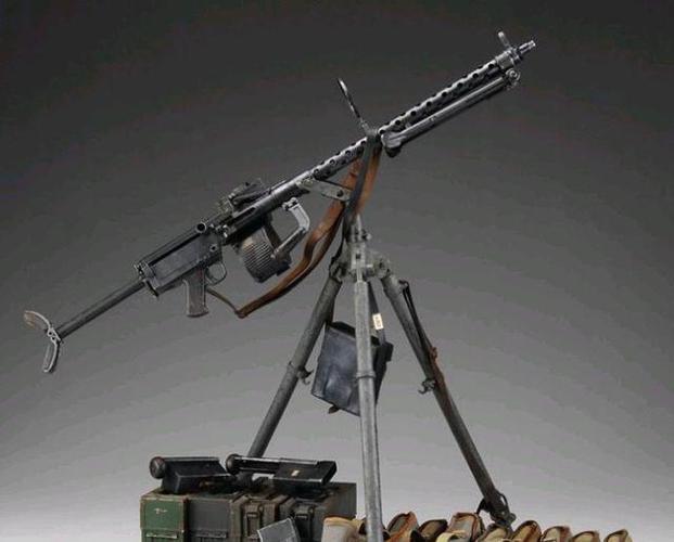 同期最强"mg13"通用机枪,长着轻机枪的模样,却有重机枪的性能