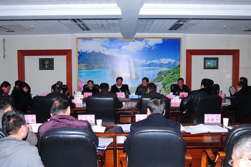 旺堆主持召开林芝市政府2015年第六次常务会 27日,林芝市委副书记