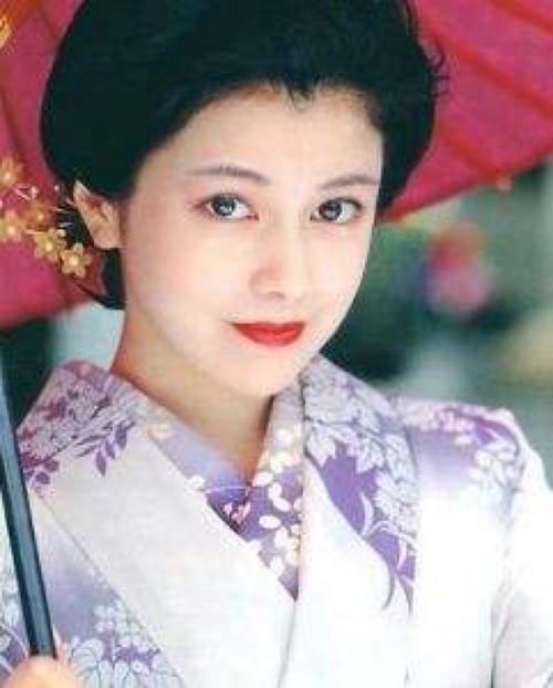 泽口靖子