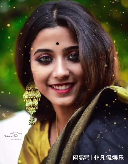 还记得印度最美女孩吗生活照曝光黑脸香肩眼中没了光