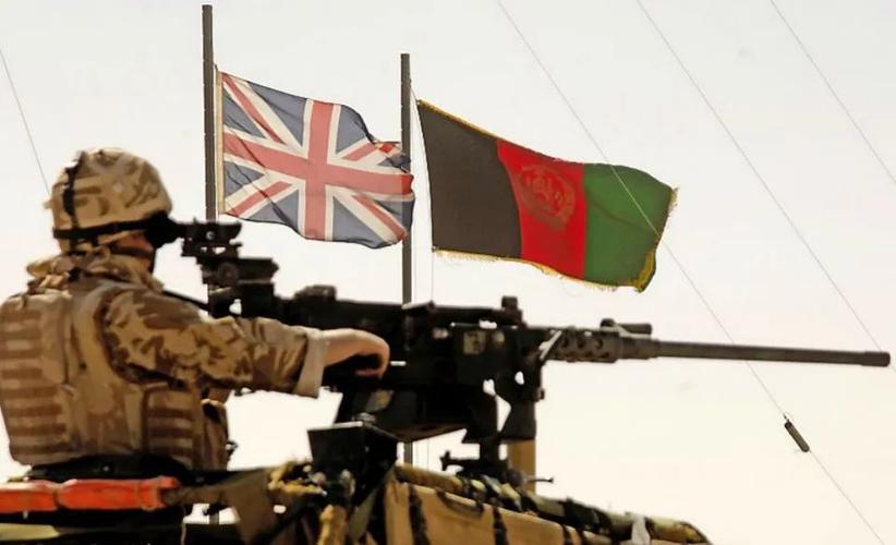 资料图片:驻阿富汗英军在基地警戒.(英国国防部官网)