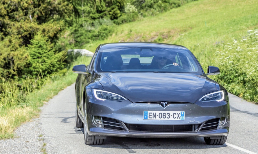 "一位上海临港负责招商引资的工作人员告诉未来汽车日报,随着特斯拉