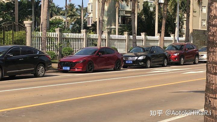 下图是我的红色马三,颜色你可以看看 展
