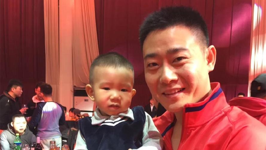 德云社栾云平有6位徒弟,有人知名度不小,还有人险些拜师何云伟