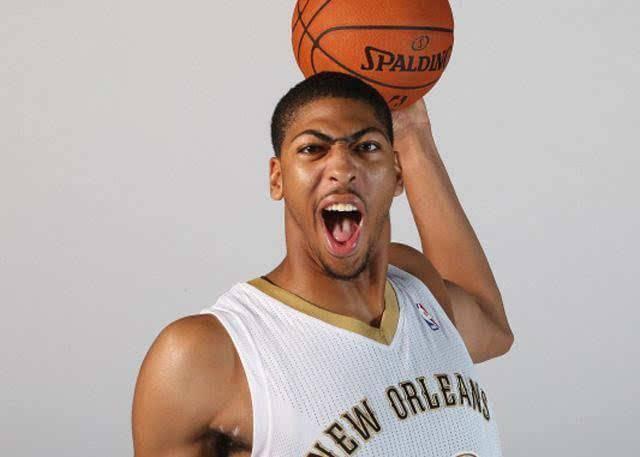 浓眉哥有意离开鹈鹕,若来勇士王朝可再续五年!