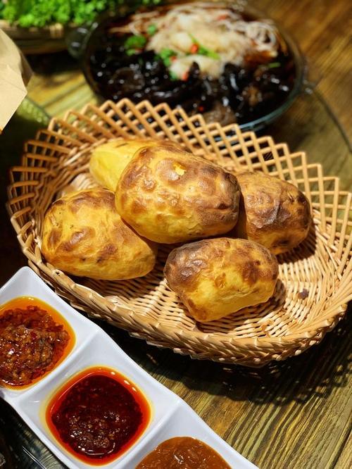 长春威海路藏家小神店招牌土窑烧公鸡天天卖断货不预定吃不到