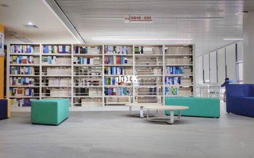 广州工商学院|图书馆篇_图书馆_学习_广州工商学院三水校区自由行热门