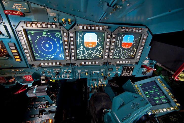 俄罗斯苏-34战机座舱曝光