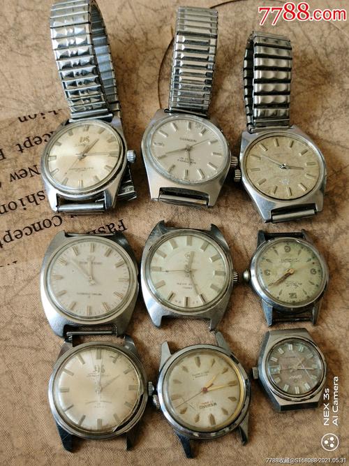 >> 文革时期六七十年代年代怀旧古董老物件老上海牌机械表老手表一批