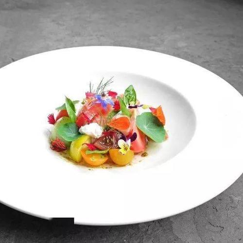 你的冷菜是怎么摆盘的?西餐冷菜经典摆盘赏析 .