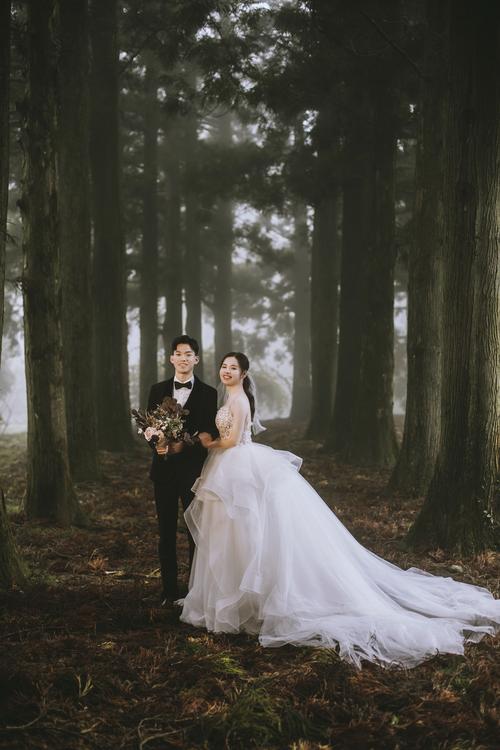 纪实风ins森系婚纱照