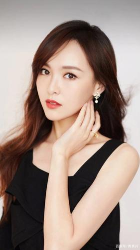 内地女明星:唐嫣