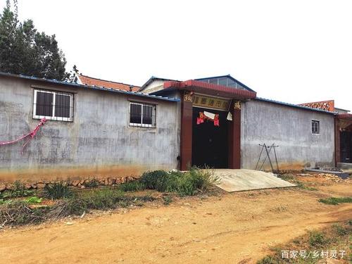 山东农村正在实行合村并居,一户多居只能换一处楼房吗