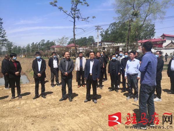 平舆县射桥镇参观交流找差距学习先进促提升