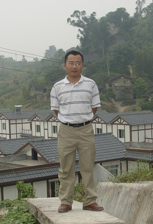张狼