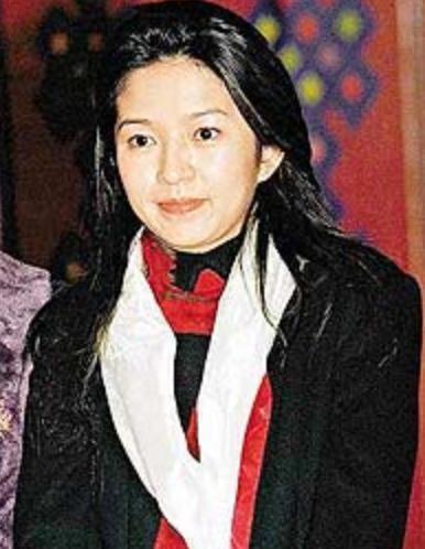 后来叶静子遇见了自己的丈夫,名叫王京阳.