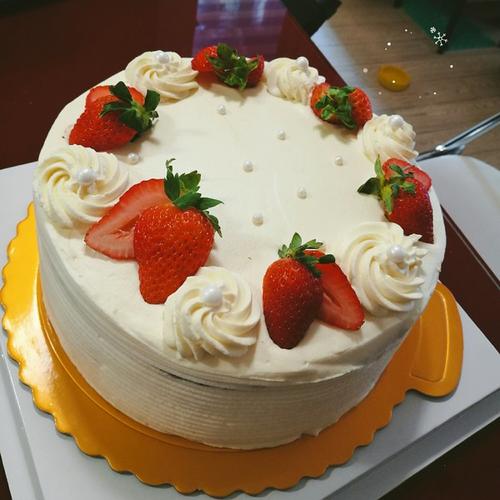 简单水果蛋糕装饰图片