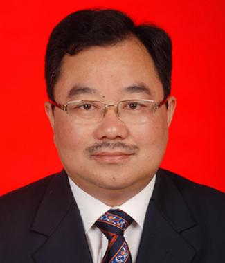黄方明