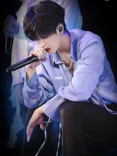 严浩翔神仙图片_严浩翔_娱乐_明星娱乐资讯