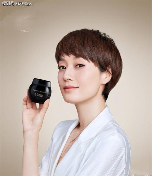 原创40岁女人短发和长发怎么选?避开这几个"雷区",不仅时髦还减龄