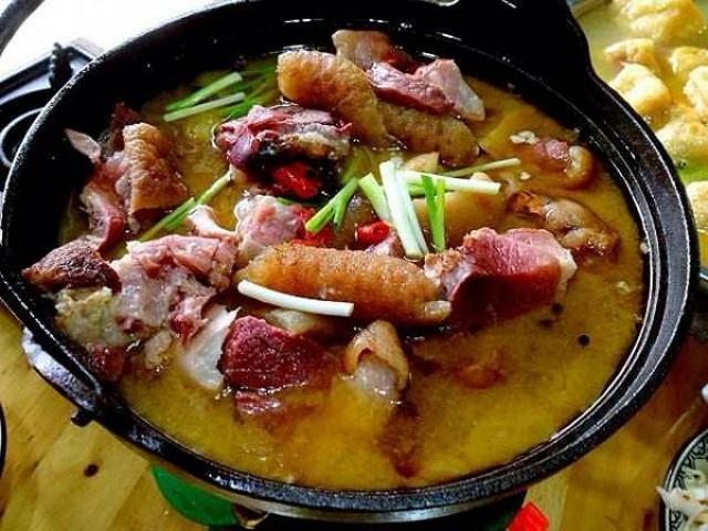 重庆石柱美食---腊蹄子 - 重庆市旅游网-重庆旅游攻略